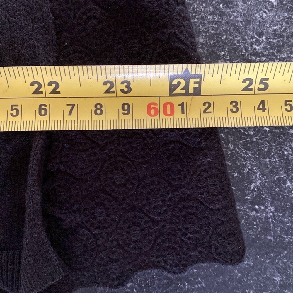cotton knit top with lace side panels - Picture 9 of 11